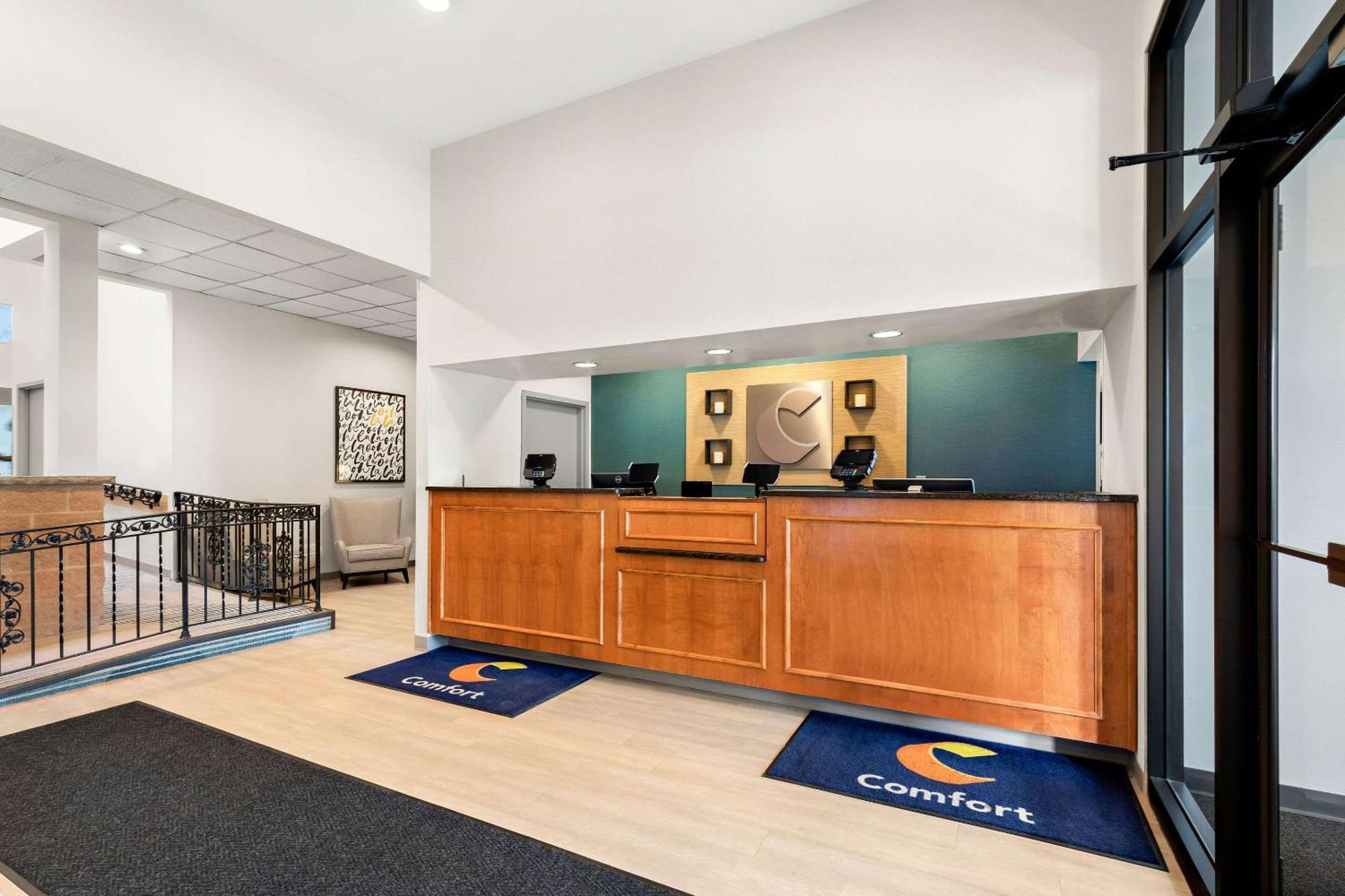 Comfort Inn Pocono Lakes Region Lake Ariel Exterior foto